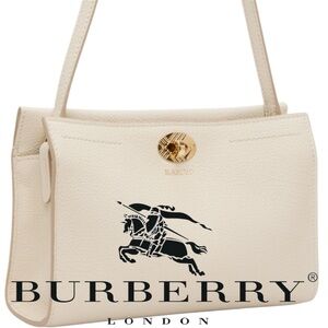 NWT Authentic Burberry Cotswolds Grained Calf Leather Pouch Bag Ivory